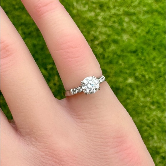 Genuine Harry Winston GIA Certified .77CT Diamond Tryst Platinum Engagement Ring - Picture 12 of 14